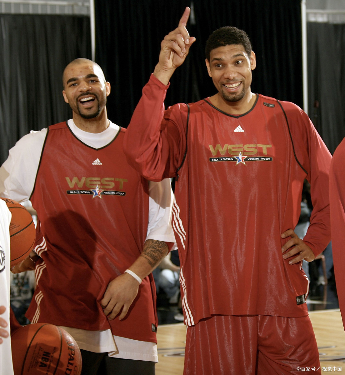 英媒：萨拉赫不打算道歉并有离队计划，本周末英超他不会出场（英媒：萨拉赫无意道歉并计划离队，周末英超缺席）