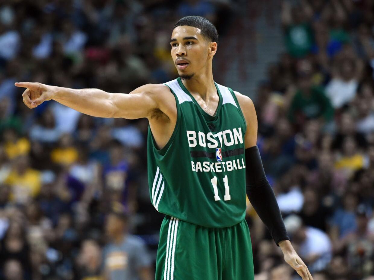 法媒：法国队内有人质疑姆巴佩伤情，称这是“外交性受伤”（法媒称法国队内有人质疑姆巴佩伤势，认为这是“外交式受伤”）