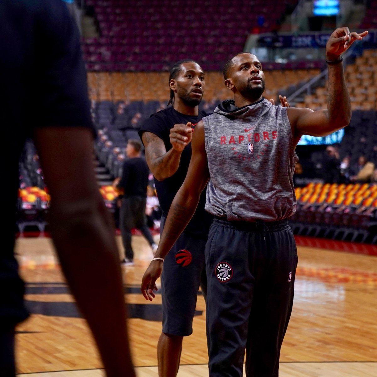 意天空：米兰将于周二恢复训练，恩昆库、莱奥等人将归队（意大利天空体育：米兰将于周二复训，莱奥、恩昆库等人归队）