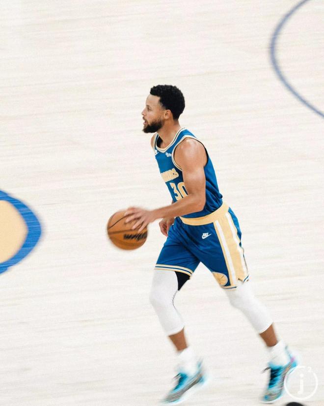 阿尔特塔回应曼城的追赶和积分差距的缩小（阿尔特塔解读曼城紧追态势与分差缩小）