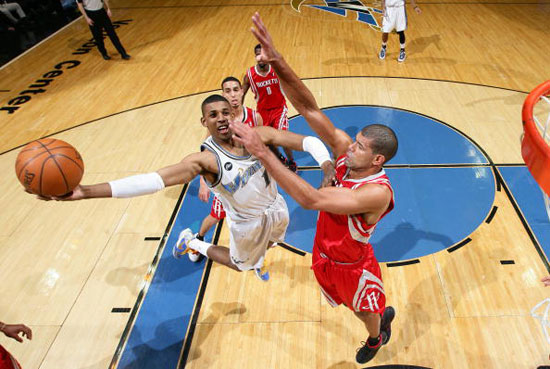 巴甲战报：内马尔帽子戏法，桑托斯3-0完胜尤文图德（巴甲快讯：内马尔上演帽子戏法，桑托斯3比0击退尤文图德）