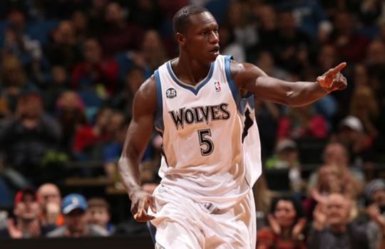 埃斯特旺：能理解亚马尔今天的处境，库库雷利亚超级难对付（埃斯特旺：理解亚马尔所处困境，库库雷利亚确实难缠）