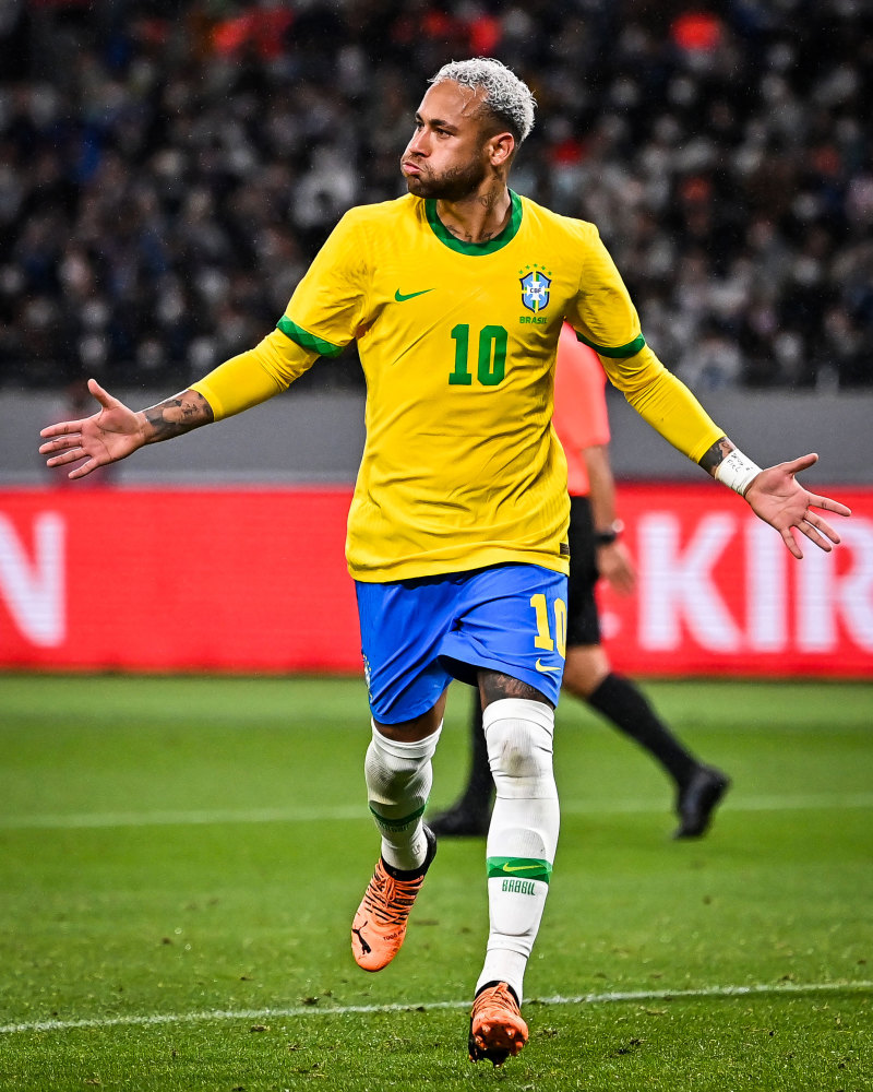 官方：明夏世界杯上下半场中段有强制补水时间，每次3分钟（FIFA官宣：明夏世界杯每半场中段设3分钟强制补水暂停）